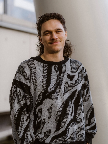 Bér Engels